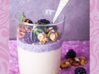 kokos-chiapudding-birnenoats-brombeeren