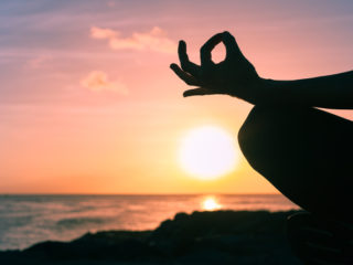 simone-rohrer-heile-deine-beziehung-meditation