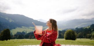 Veronika Riedmann: Wir sind vernetzt. Aber sind wir verbunden?